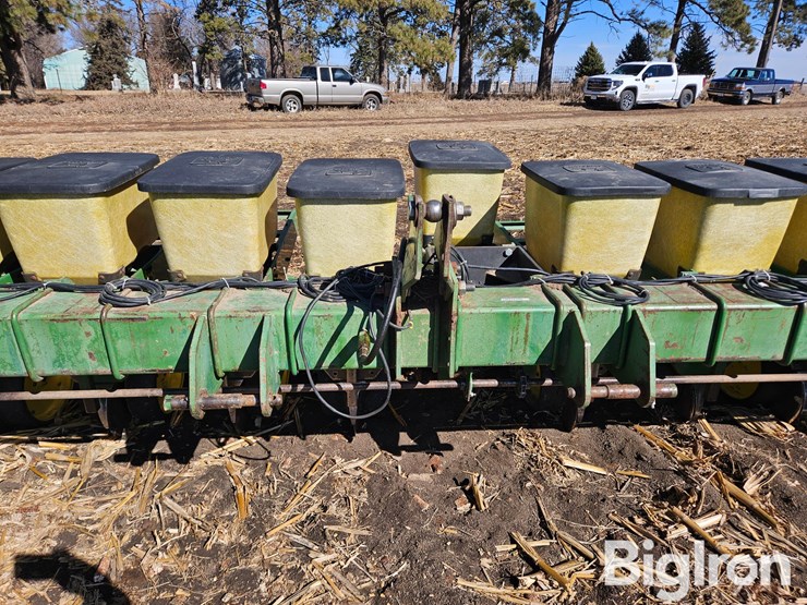 john-deere-7100-image-9