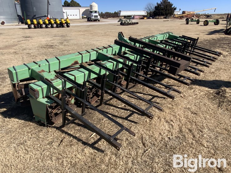 besler-70830-image-7