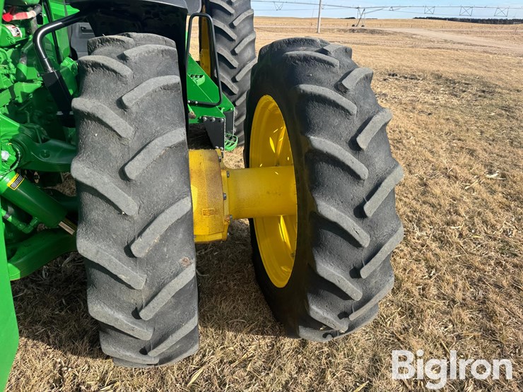 2013-john-deere-8285r-image-14