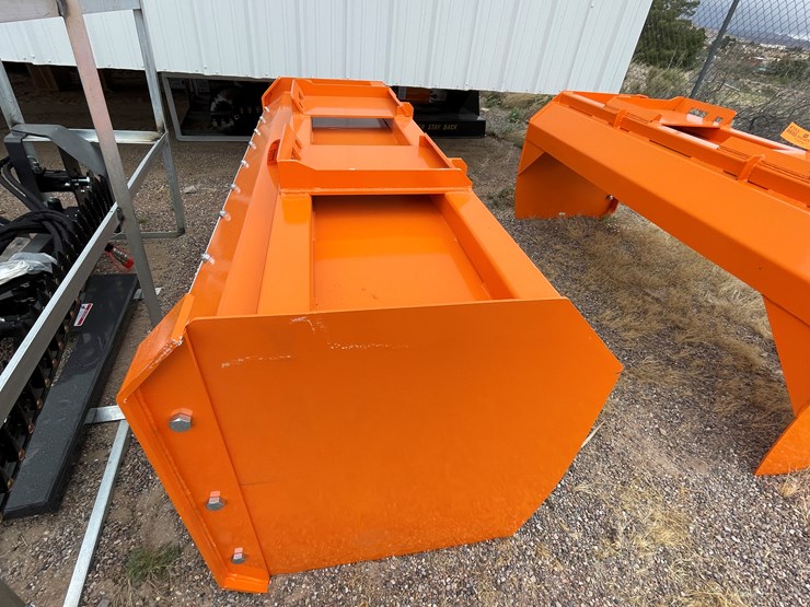 #4354-•-unused-2026-wolverine-skid-steer-snow-pusher-image-6