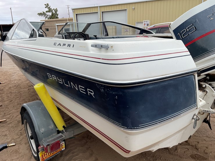 #4331-•-bayliner-boat-and-trailer-(titles-in-delay)-image-19