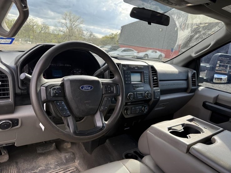 2018-ford-f250-image-17