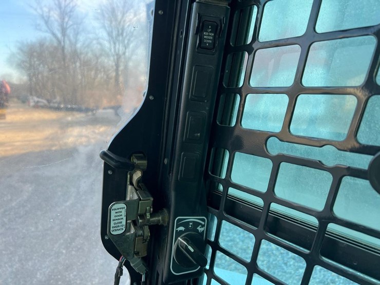 2016-bobcat-t770-image-20