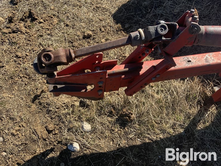 new-holland-273-image-9