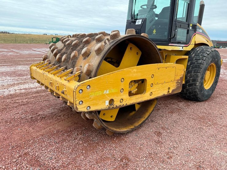 caterpillar-cs-563e-image-35