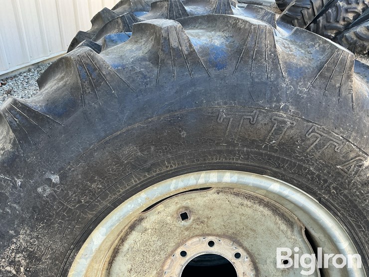 titan-16.9-24-irrigation-pivot-tires-and-rims-image-11