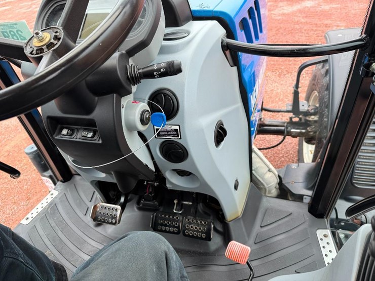 new-holland-ts6.130-image-56