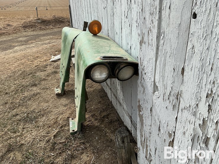 john-deere-10-image-6