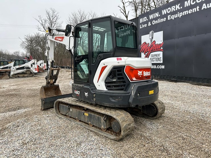 2023-bobcat-e60-image-2