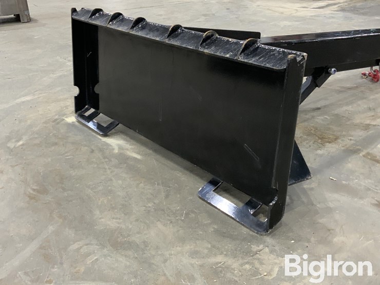 2025-massey-ferguson-730-image-11