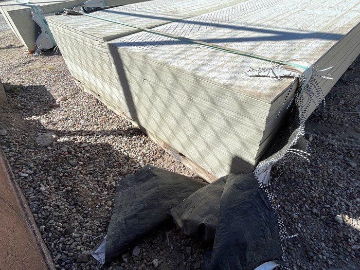 #4348-•-(appx.-90-pieces)-allura-vented-fiber-cement-24"-soffit-bundle-primed-with-cedar-grain-texture-image-6