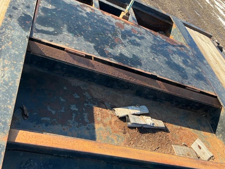 2005-unknown-trailer-image-9