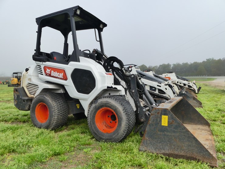 2023-bobcat-l28-image-1