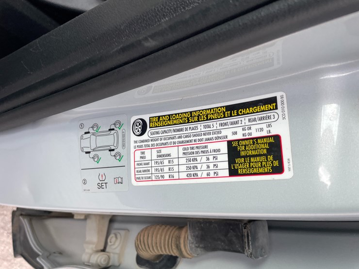 2019-volkswagen-tiguan-se-image-54