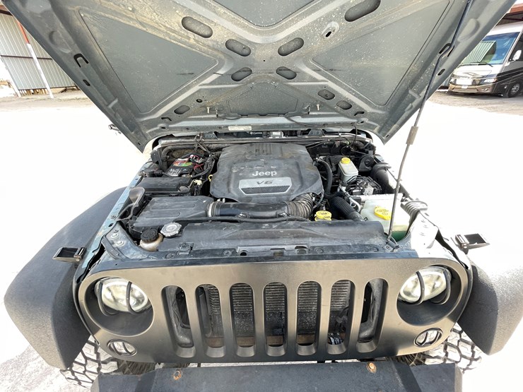 2014-jeep-wrangler-image-95