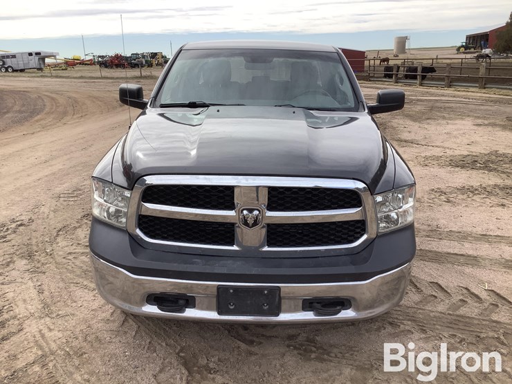 2016-dodge-1500-image-2