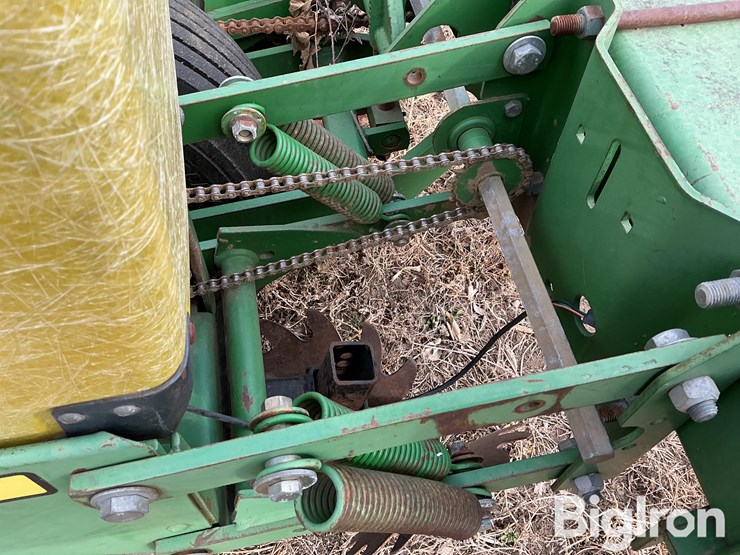 john-deere-7300-image-18