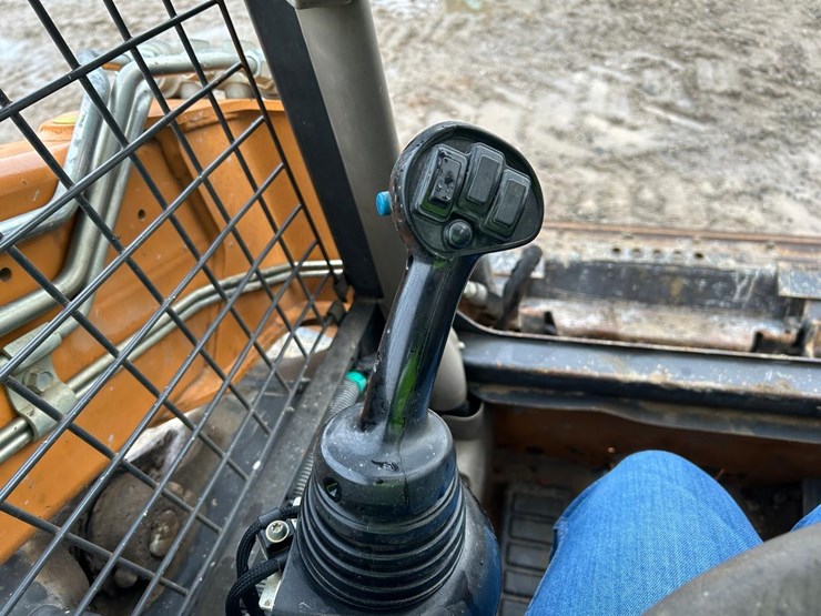 2016-case-tv380-image-21