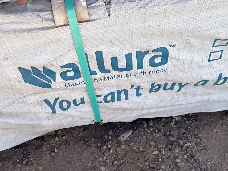 #4340-•-(appx.-180-pieces)-allura-unvented-fiber-cement-16"-soffit-bundle---primed-with-cedar-grain-texture-image-12