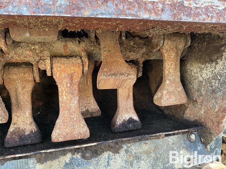 1994-international-2654-t/a-manure-spreader-truck-image-15