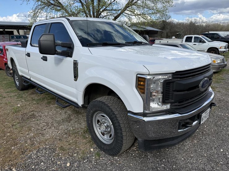 2018-ford-f250-image-3