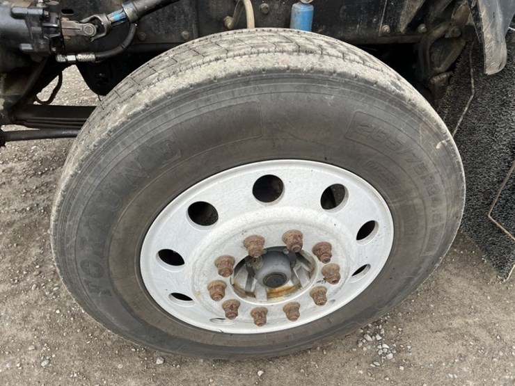 1997-kenworth-t800-image-13