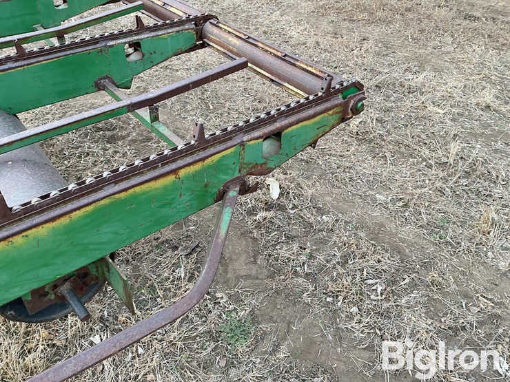 john-deere-200-image-19