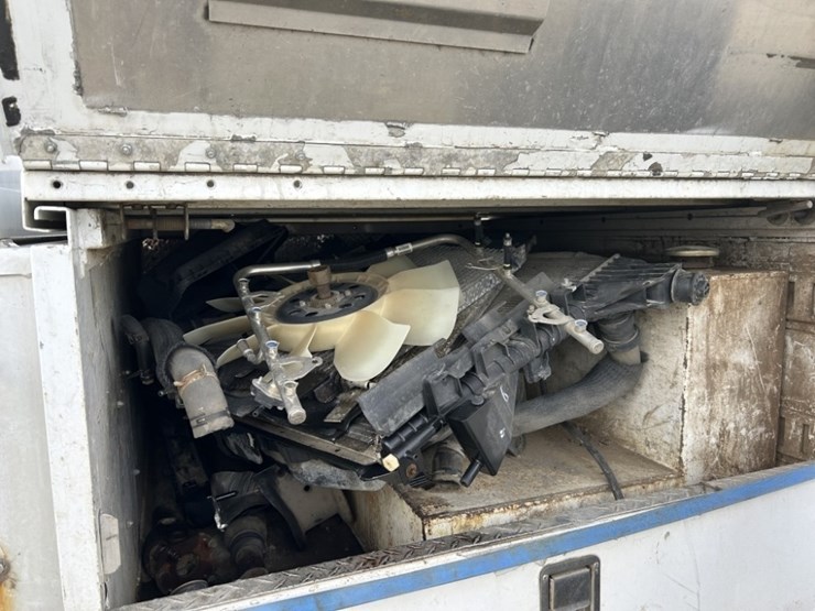 2008-ford-f350-xlt-image-28