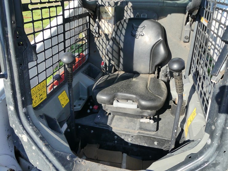 2024-bobcat-t650-image-12