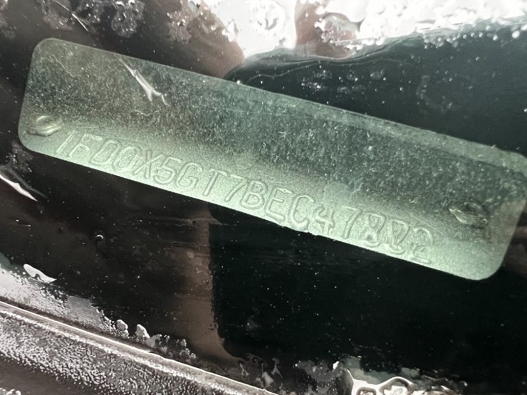 2011-ford-f550-image-9