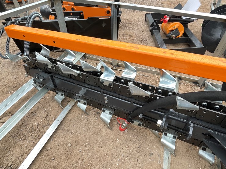#4324-•-unused-2026-wolverine-skid-steer-trencher-attachment-image-18