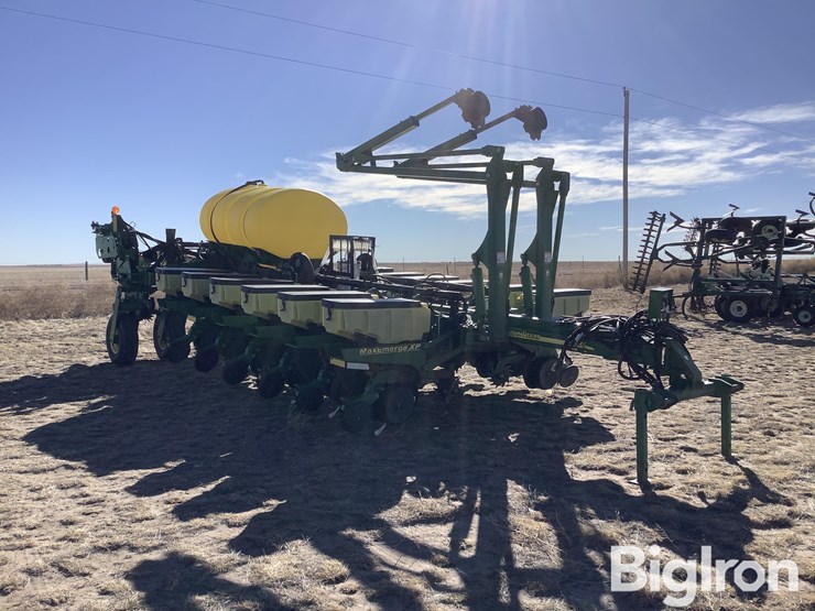 john-deere-1770-image-3