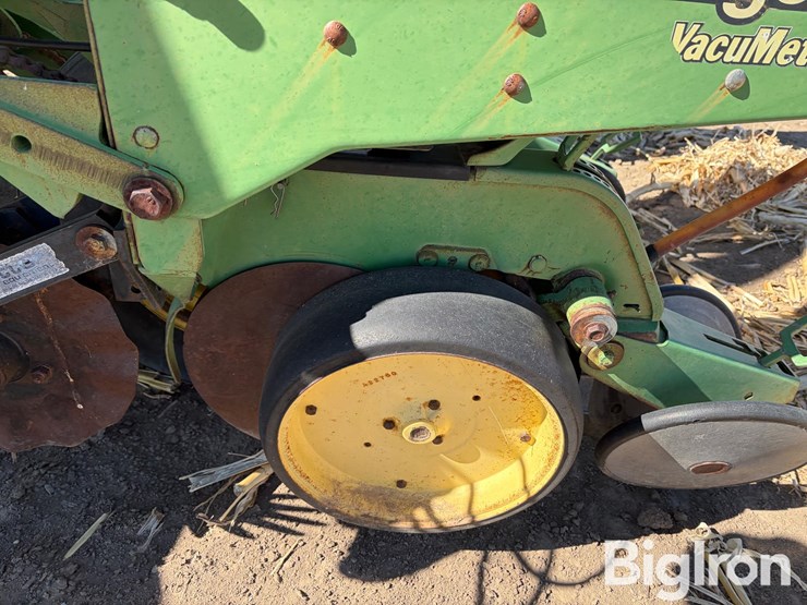 john-deere-7200-image-15