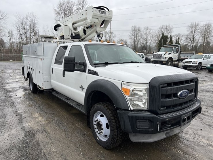 2012-ford-f550-image-2