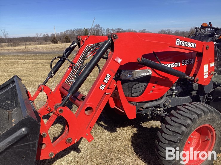 2023-branson-5835r-image-12