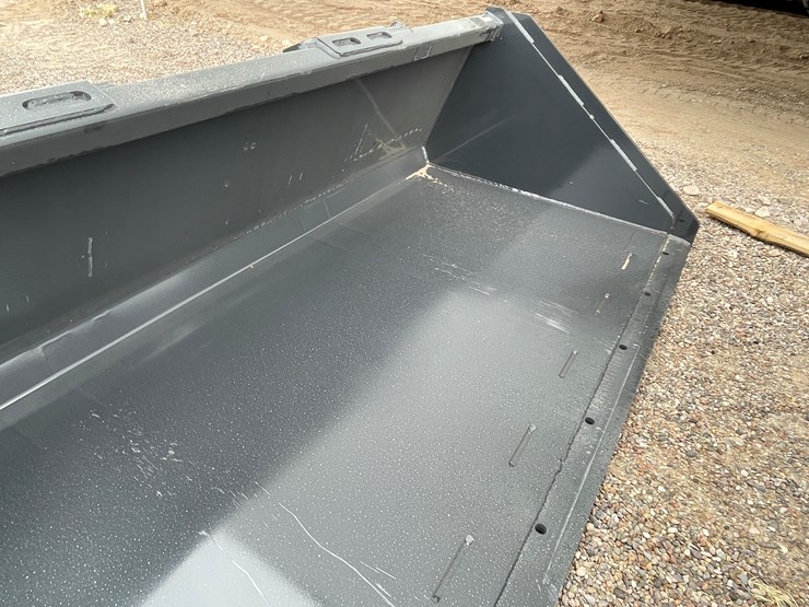 #4328-•-unused-2026-wolverine-skid-steer-track-duty-bucket-attachments-image-9