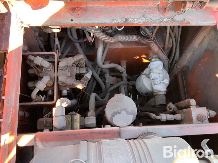 1996-ditch-witch-jt2321-image-15