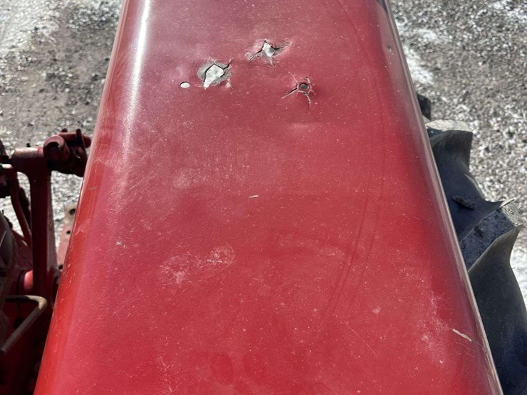 1974-farmall-666-gas-tractor-image-18