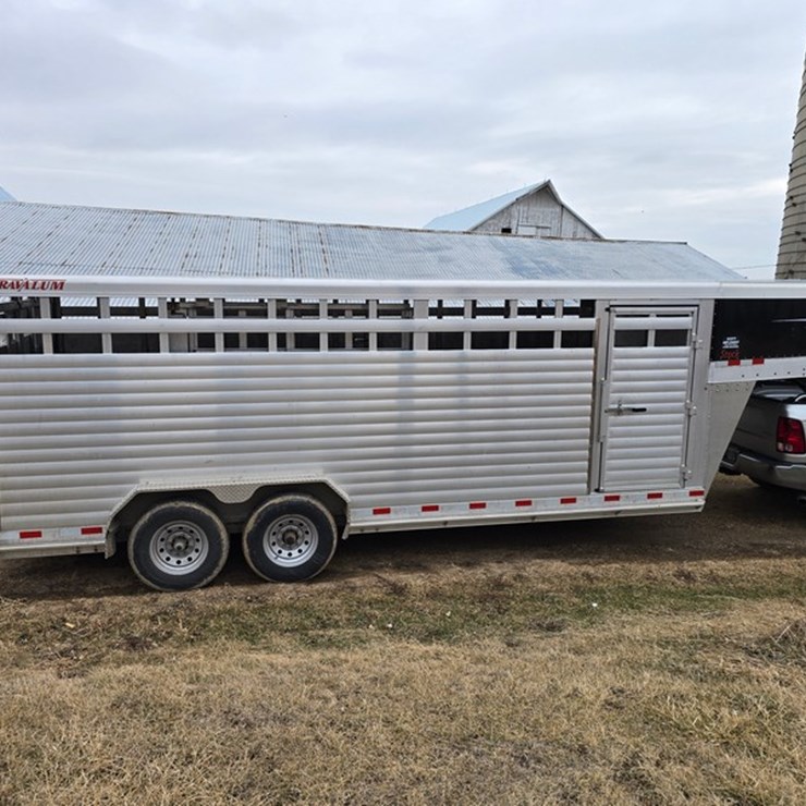 #522 • 2021 Travelong LS-MT Livestock Trailer