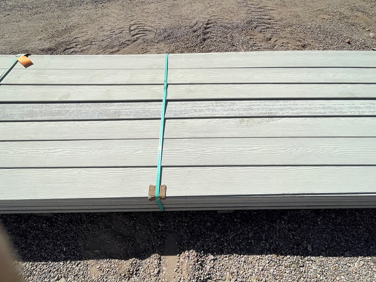 #4338-•-(appx.-150-pieces)-allura-6-¼"-primed-fiber-cement-traditional-cedar-siding-image-9