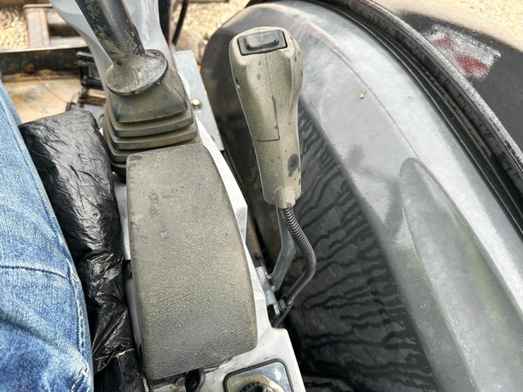 2016-kubota-kx040-4-image-20