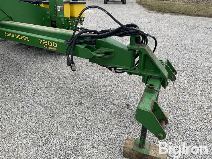 1995-john-deere-7200-image-11