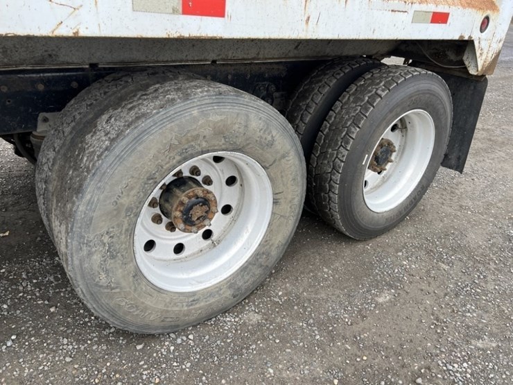 1997-kenworth-t800-image-17