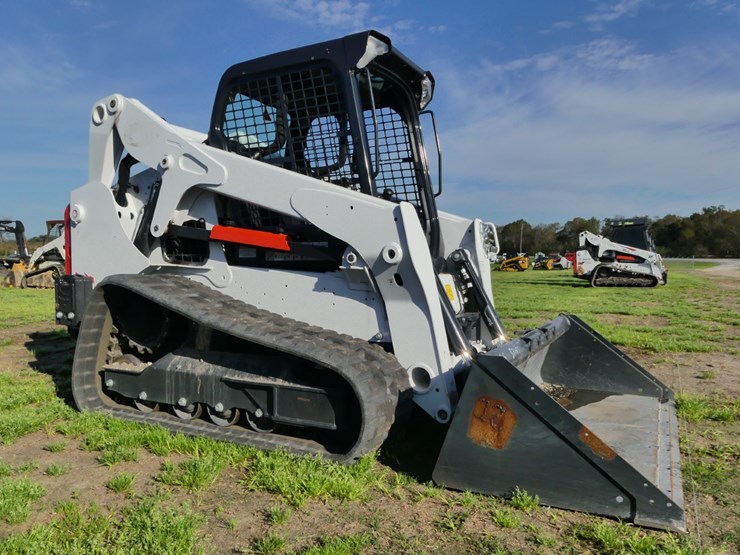 2025-bobcat-t650-image-1