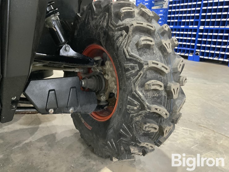 2017-bobcat-3400xl-image-11