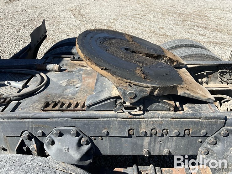 1982-ford-lnt9000-image-16