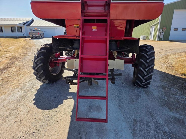 case-ih-1644-image-90