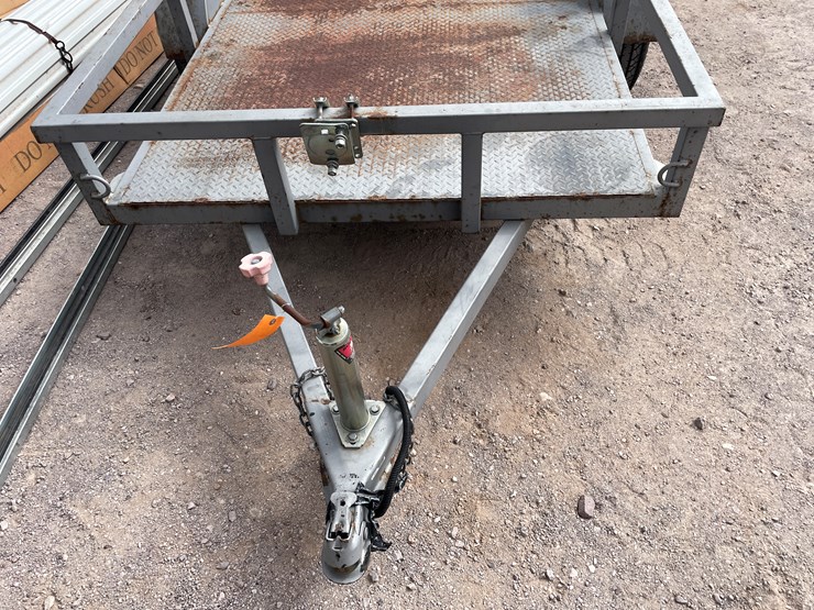 #4330-•-2005-silver-trailer-(title-in-delay)-image-2