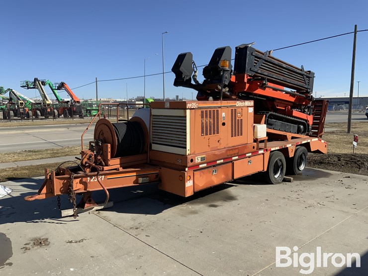 1996-ditch-witch-jt2321-image-1