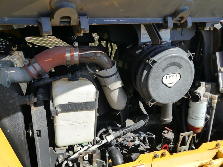 komatsu-d61px-image-11